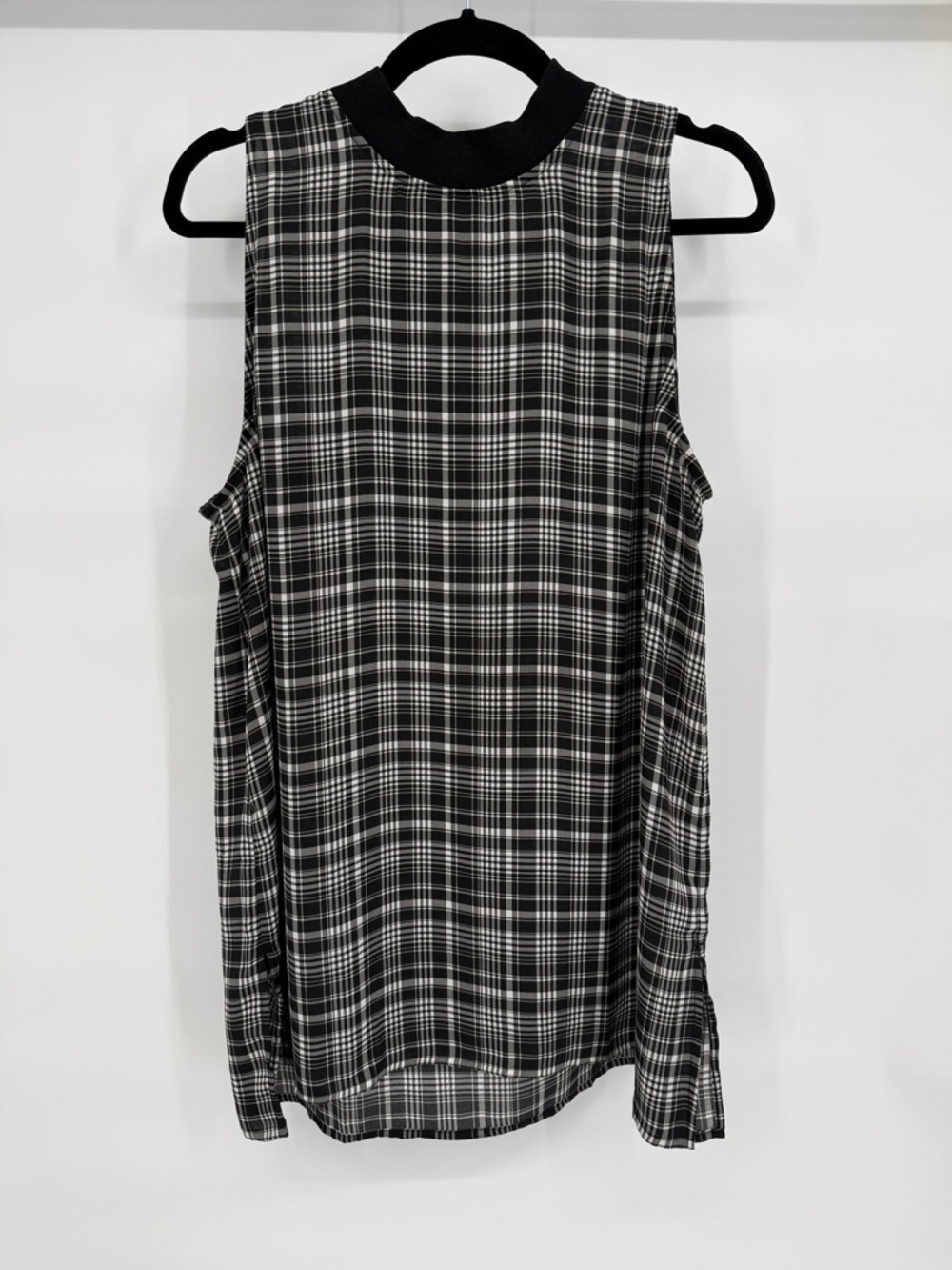 LOFT Plaid Sleeveless Blouse Mock Neck Zip Back Career Chic Preppy Chiffon Large
